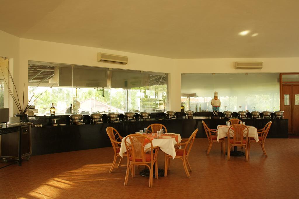 Chariot Beach Resort Mahabalipuram Extérieur photo